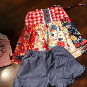 Boutique Store outfit size 4 GUC